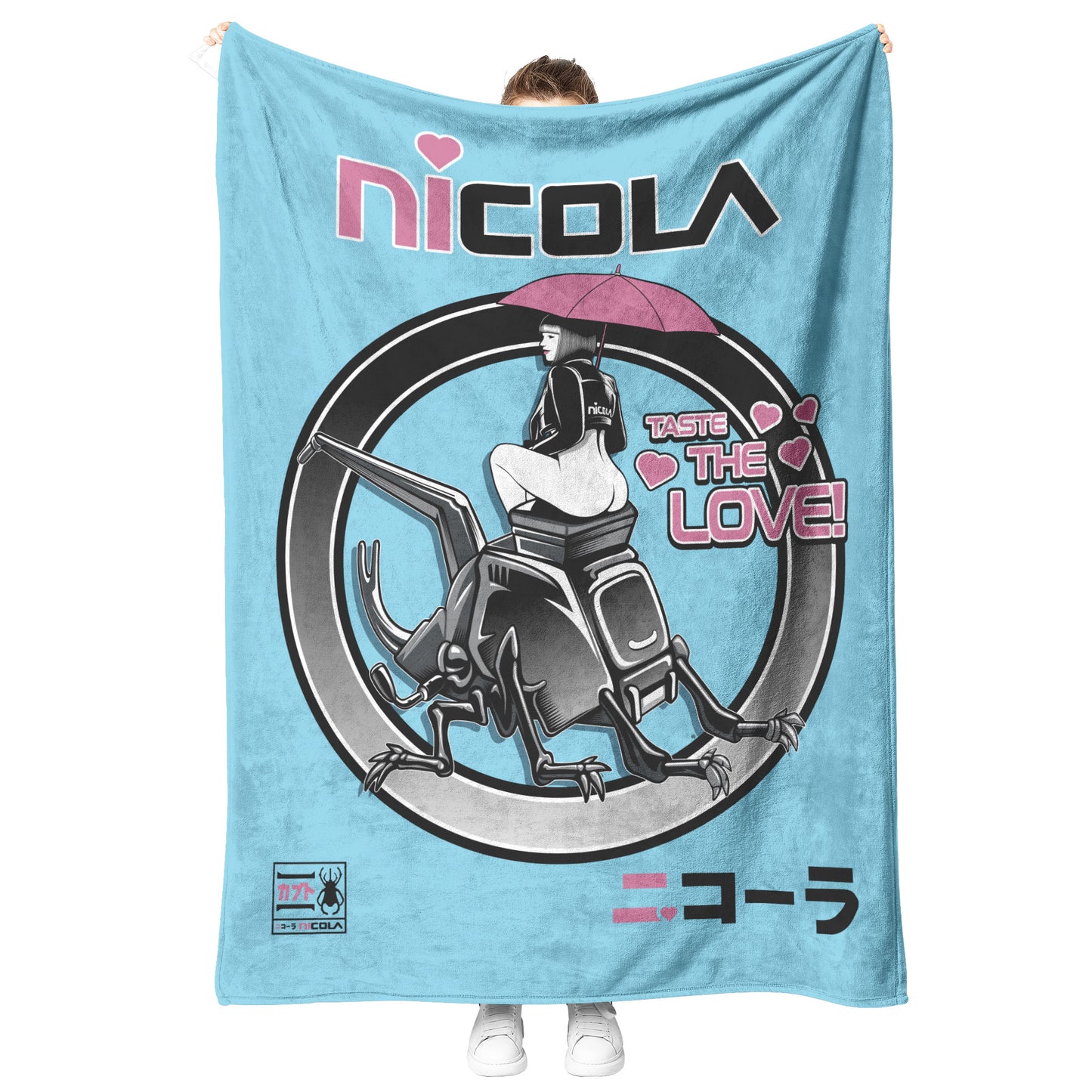 NICOLA FLEECE BLANKET