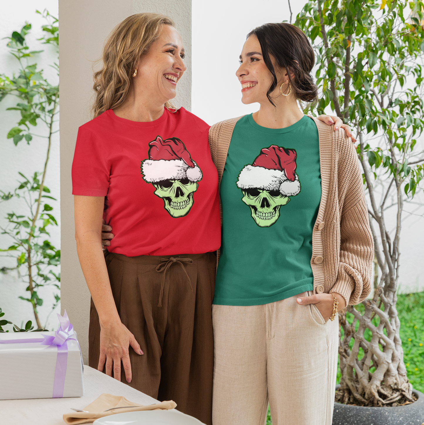 SANTA SKULL WOMEN'S TEE