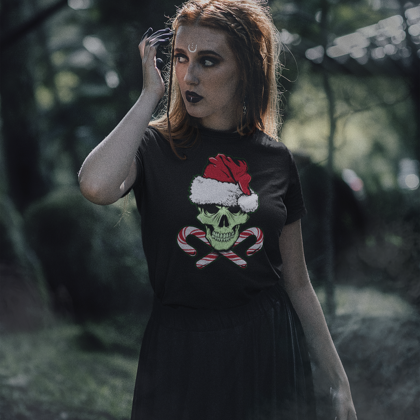 CHRISTMAS SKULL AND CANDY CANES WOMENS TEE