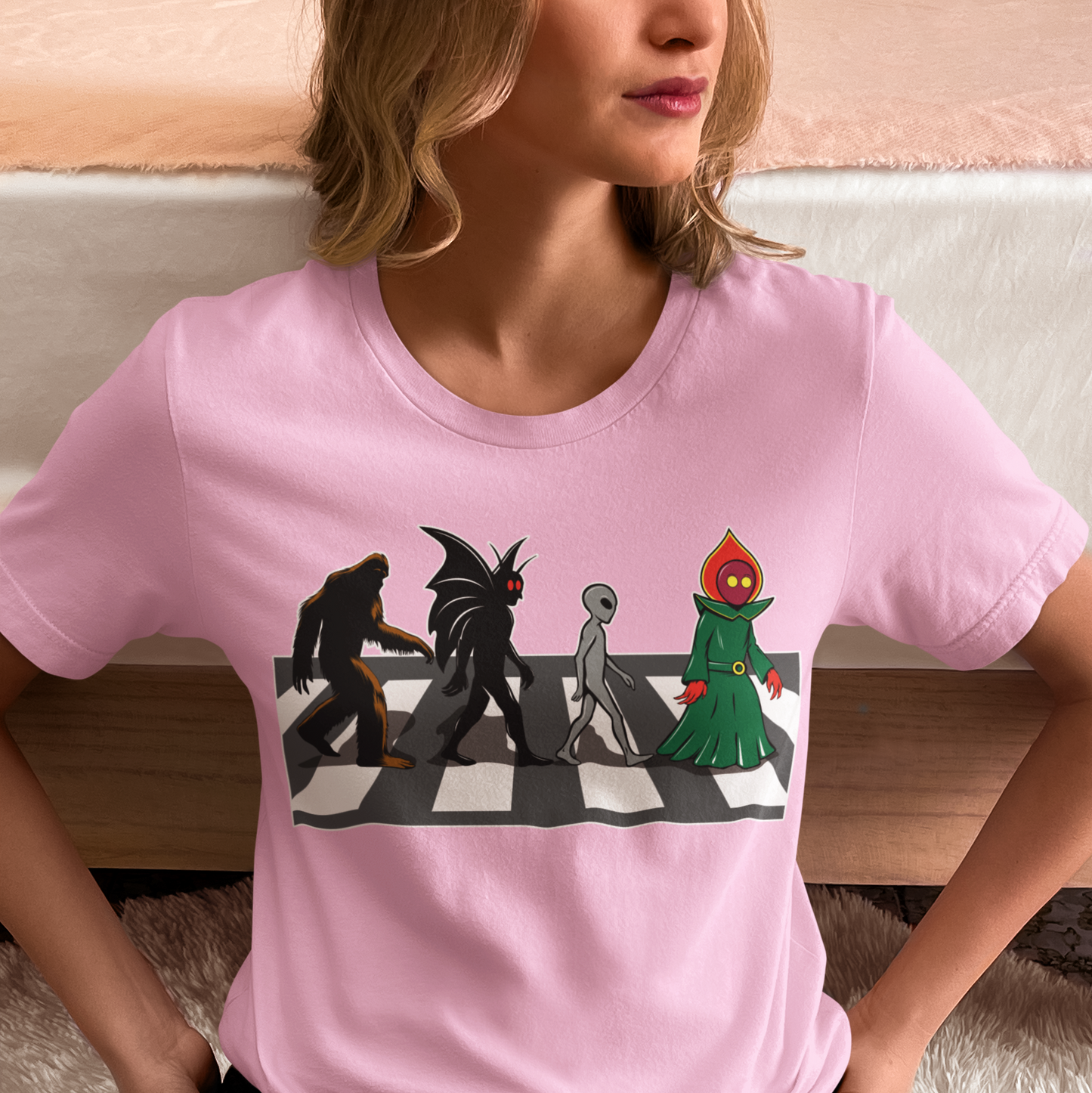 THE CRYPTIDS WOMEN'S TEE