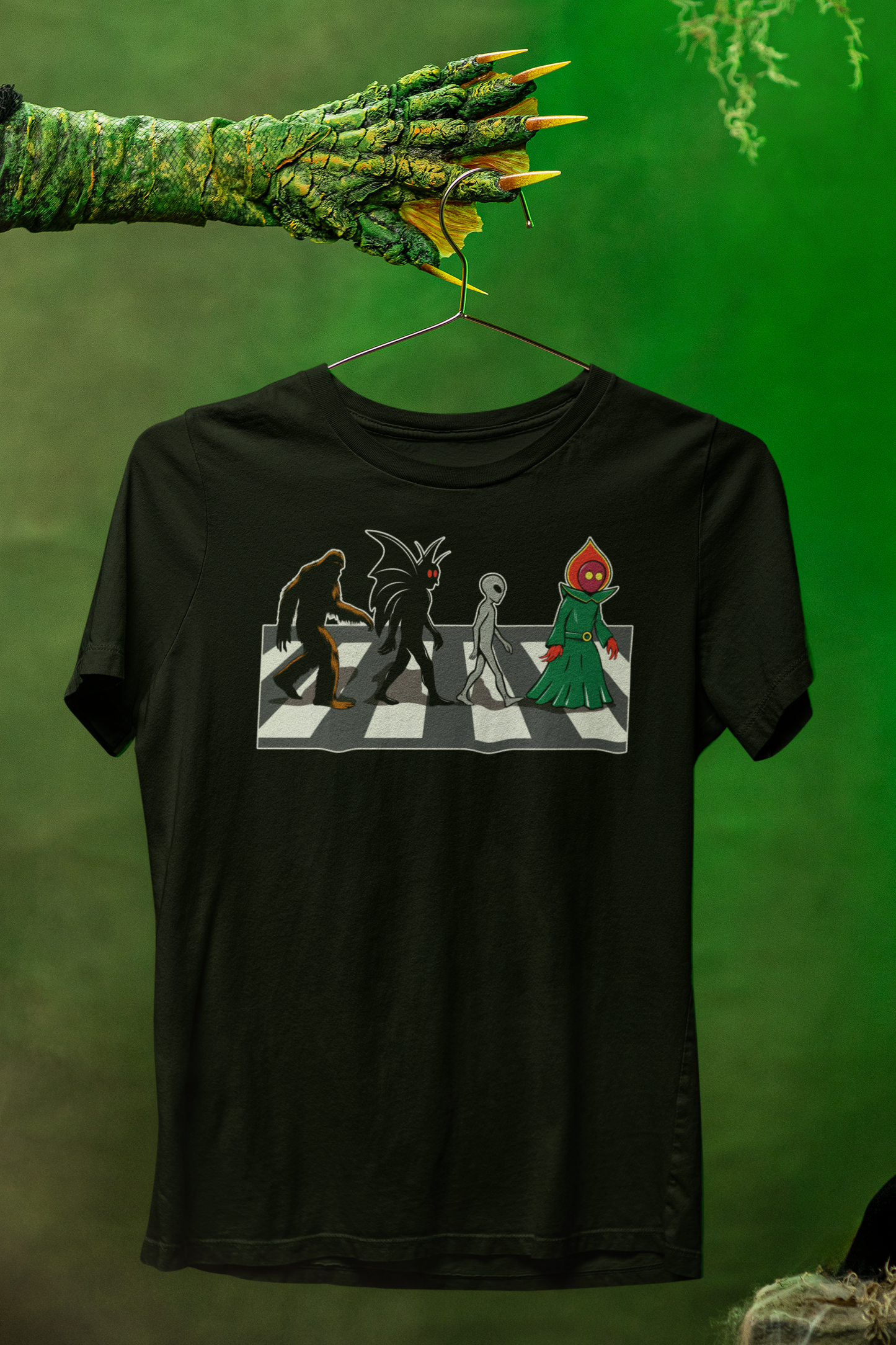 CRYPTID ROAD TEE