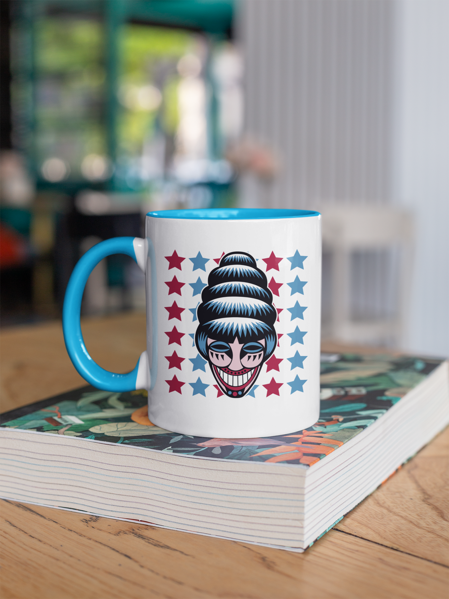 BEEHIVE STAR MUG
