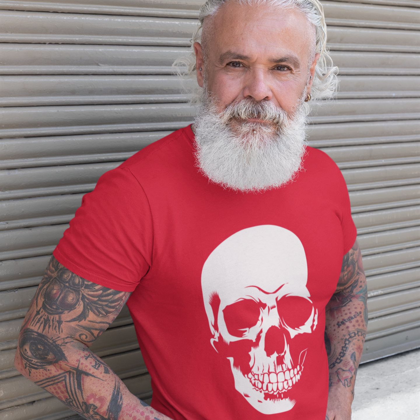 WHITE SKULL TEE