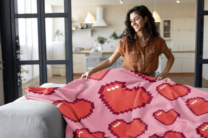 8bit Hearts Fleece Blanket Pink